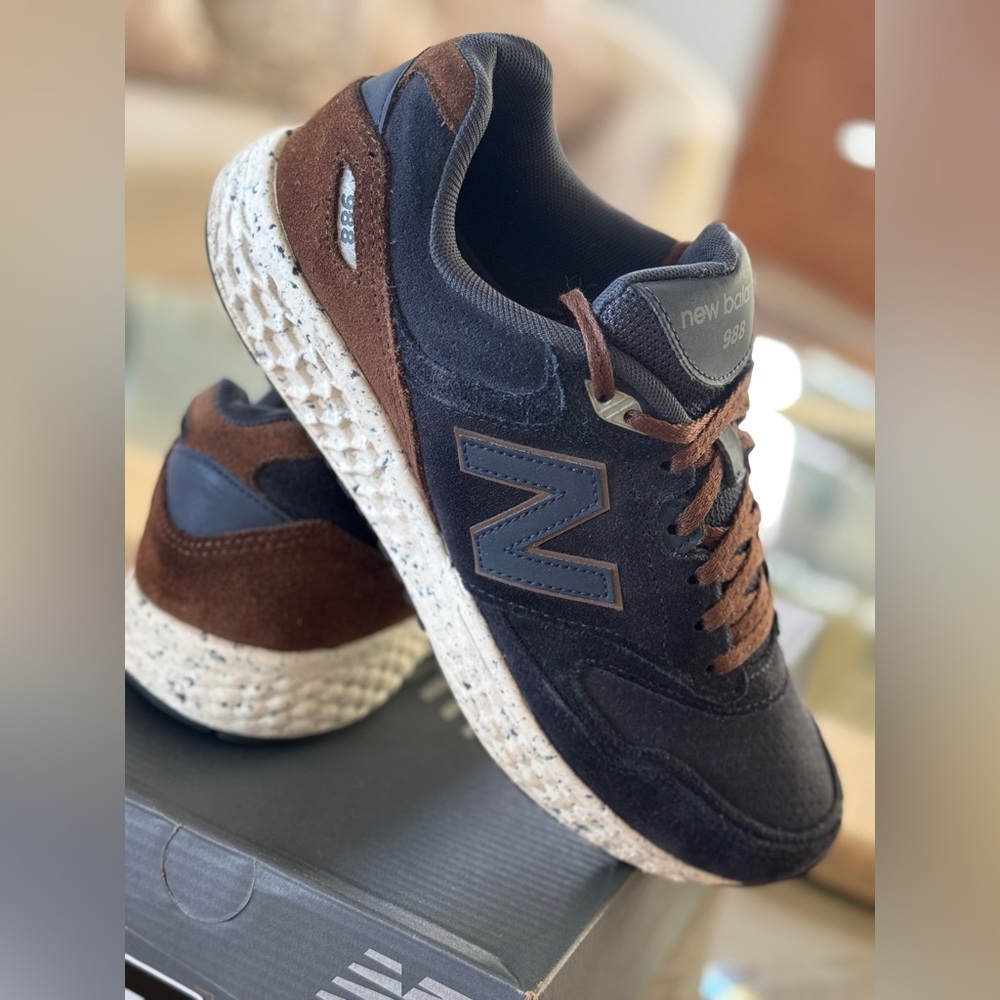 New Balance 988 Men's Black and Brown Sneakers
